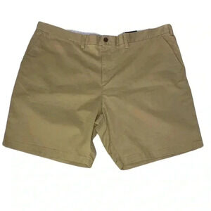 Tommy  Hilfiger tan 9 inch shorts sz 44